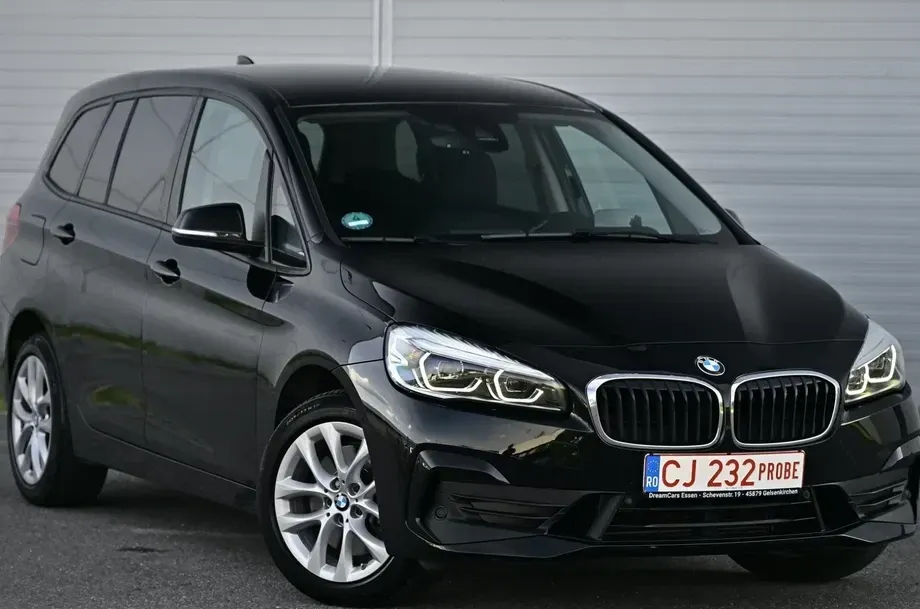 BMW Seria 2 220d xDrive AT Sport Line — imagine 5
