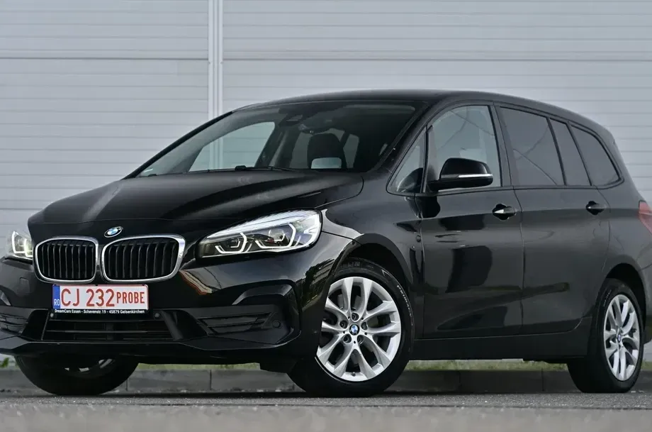 BMW Seria 2 220d xDrive AT Sport Line — imagine 2