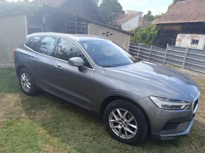 Volvo XC 60 II D4 Momentum Pro