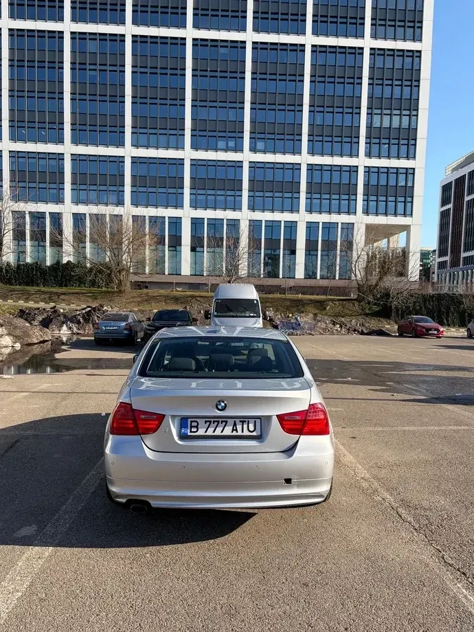 BMW Seria 3 E90/E91/E92/E93 — imagine 6