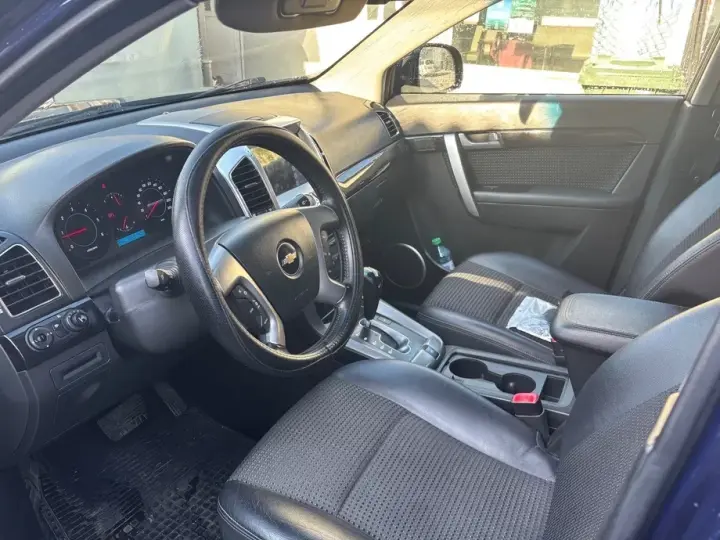 Chevrolet Captiva 2.2D AWD 7 locuri LT Aut. 7 locuri