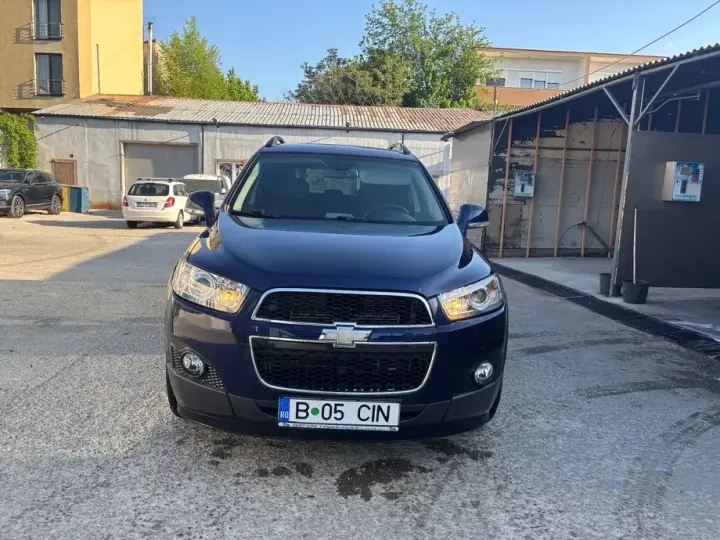 Chevrolet Captiva 2.2D AWD 7 locuri LT Aut. 7 locuri