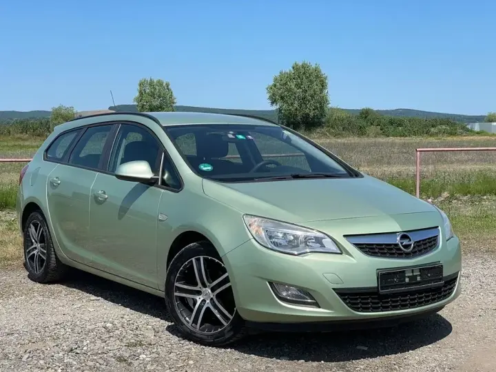 Opel Astra J 1.7 CDTI ECOTEC ECOFlex Start/Stop Active