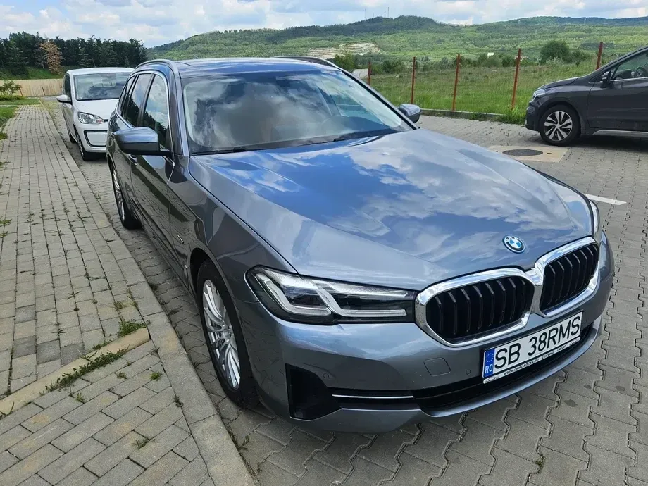 BMW Seria 5 G30/G31 530e xDrive AT PHEV — imagine 3
