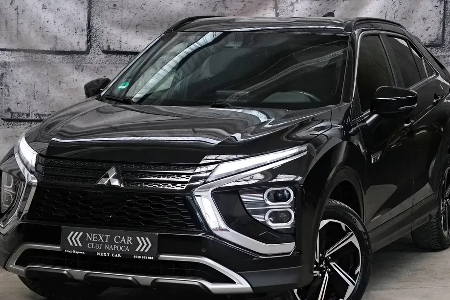 Mitsubishi Eclipse Cross 4WD Top — imagine 2