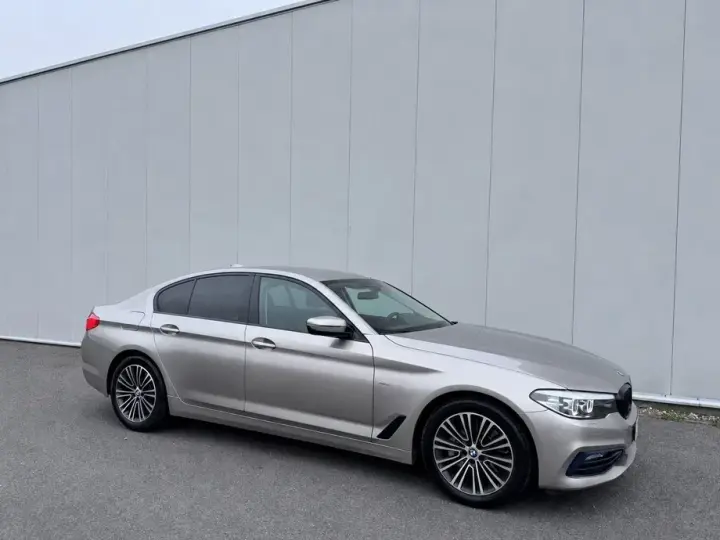 BMW Seria 5 G30/G31 530i Aut. Sport Line