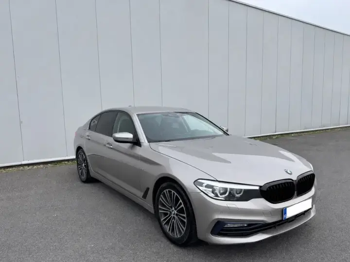 BMW Seria 5 G30/G31 530i Aut. Sport Line