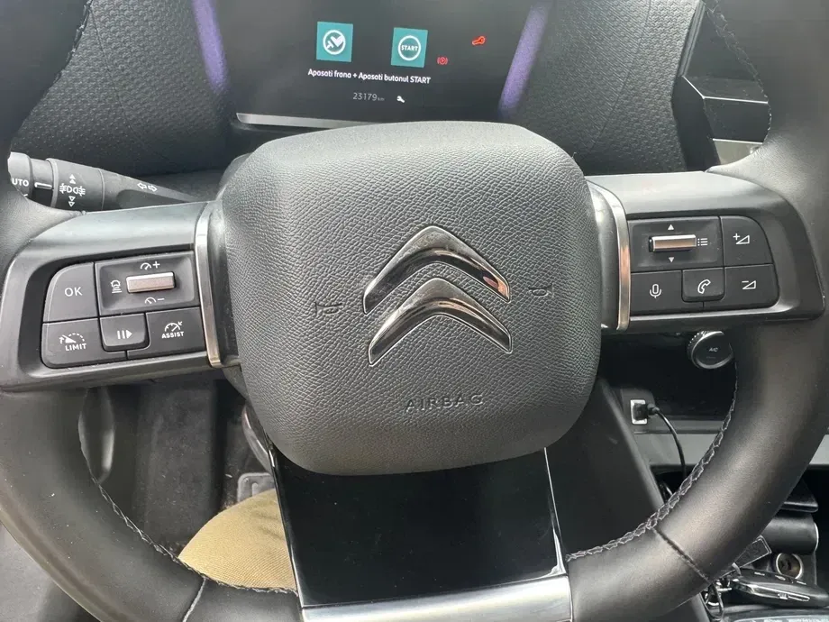 Citroën C4 E-C4 136 SHINE — imagine 6