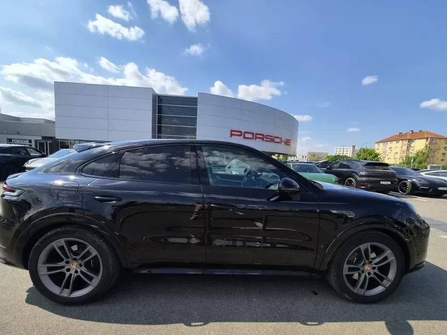 Porsche Cayenne Coupe Black Edition — imagine 6