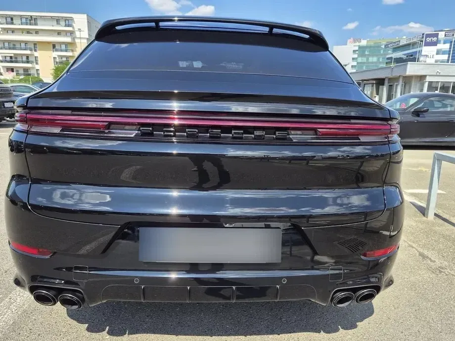 Porsche Cayenne Coupe Black Edition — imagine 4