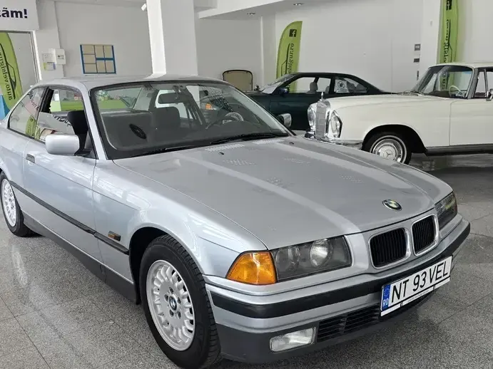 BMW Seria 3 E36
