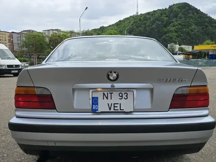 BMW Seria 3 E36