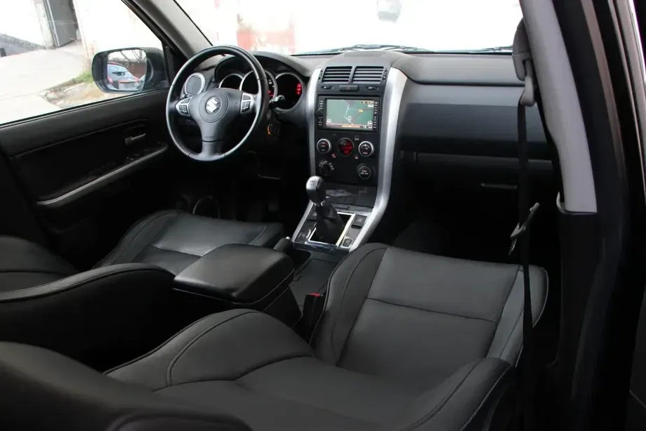 Suzuki Grand Vitara 1.9 DDiS X30 — imagine 6