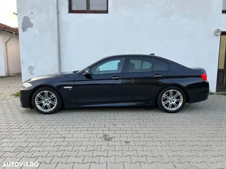 BMW Seria 5 F10/F11/F07 [2010 - 2017] 520d Sport-Aut.