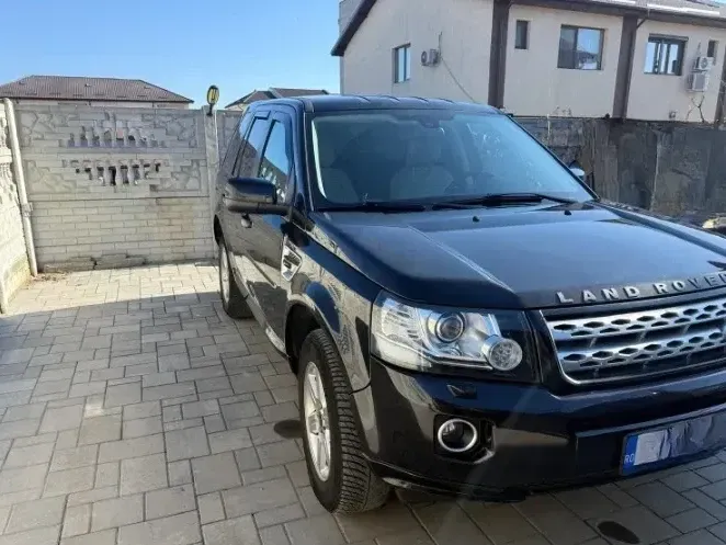 Land Rover Freelander II — imagine 2