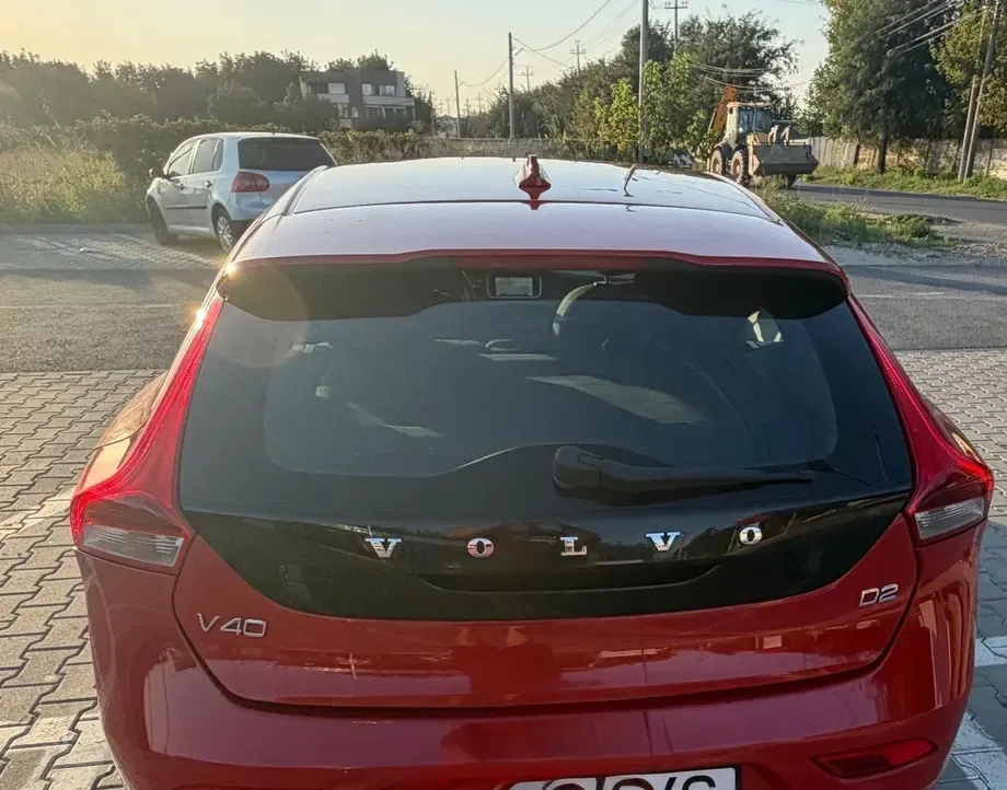 Volvo V40 II D2 Basic — imagine 5
