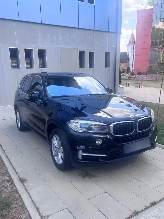 BMW X5 F15 xDrive30d — imagine 2