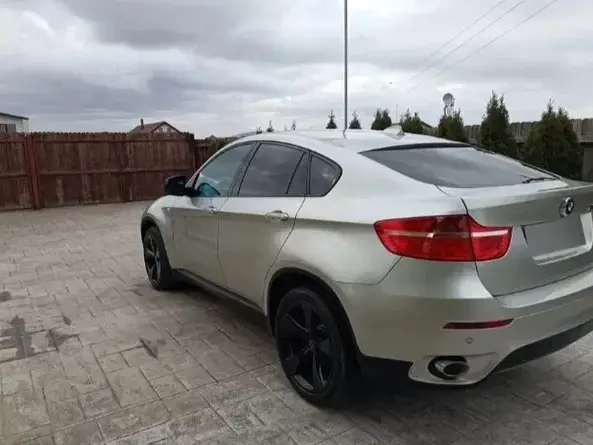 BMW X6 E71