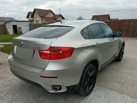 BMW X6 E71