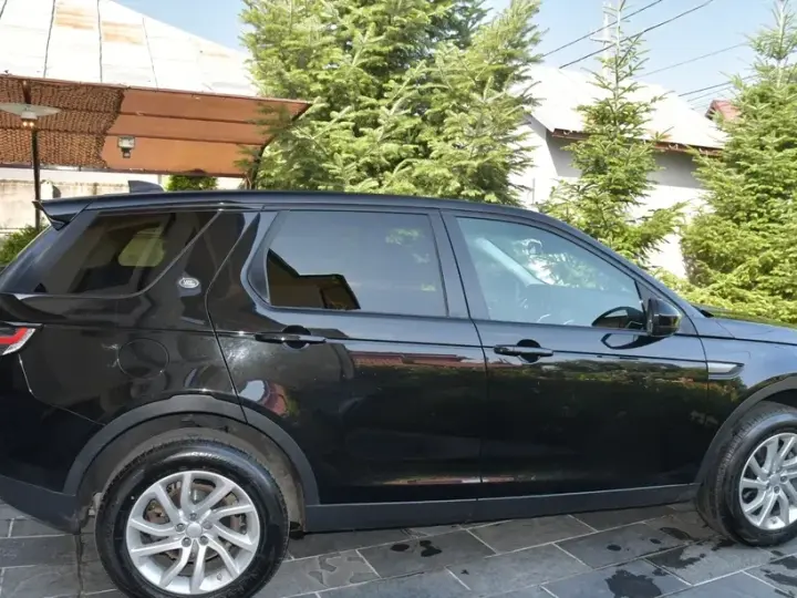 Land Rover Discovery Sport 2.0 D150 MHEV SE