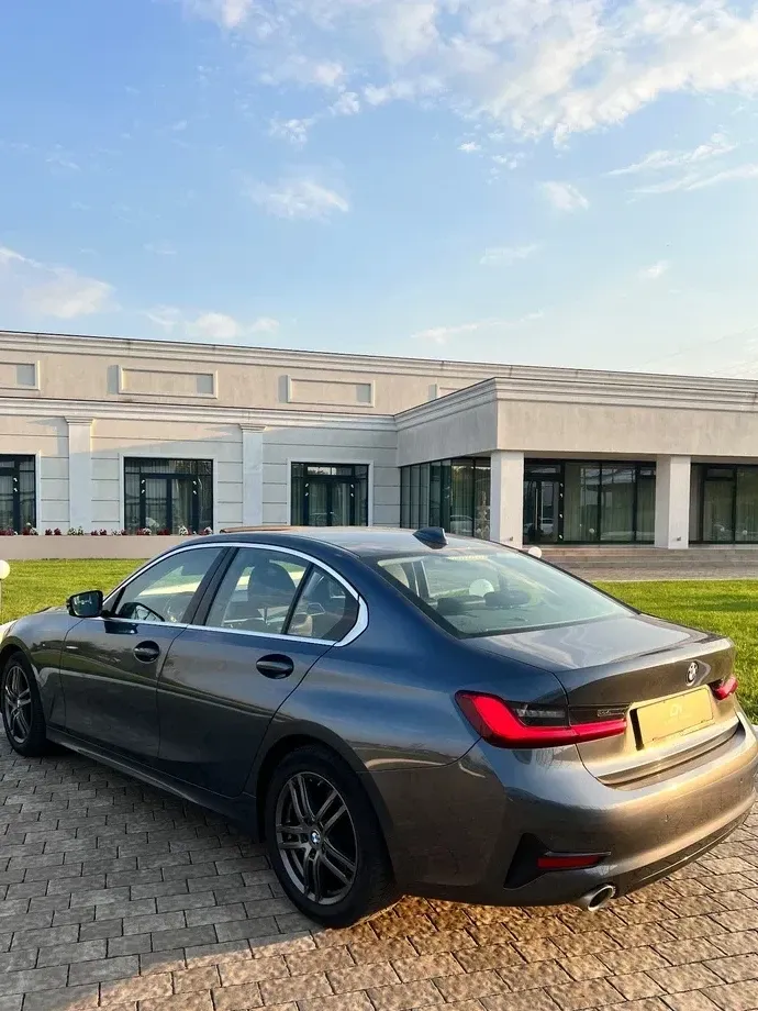 BMW Seria 3 G20/G21 320i Aut. Sport Line — imagine 4