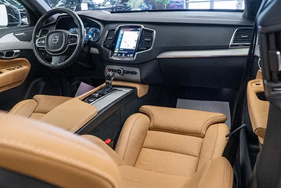 Volvo XC 90 II D5 AWD Inscription — imagine 2