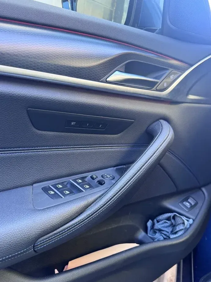 BMW Seria 5 G30/G31 520d xDrive AT MHEV — imagine 5