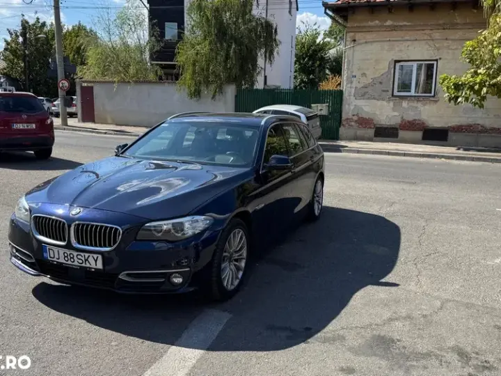 BMW Seria 5 F10/F11/F07 [2010 - 2017] 520d xDrive Aut. Luxury Line