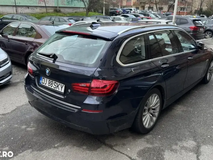 BMW Seria 5 F10/F11/F07 [2010 - 2017] 520d xDrive Aut. Luxury Line