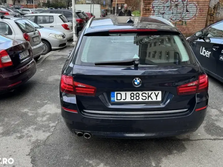 BMW Seria 5 F10/F11/F07 [2010 - 2017] 520d xDrive Aut. Luxury Line