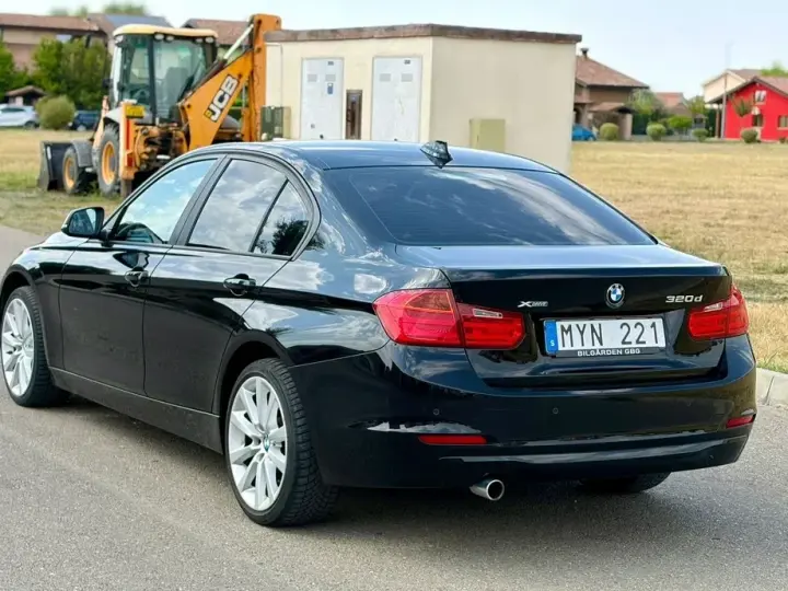 BMW Seria 3 F30/F31/F34 320d xDrive Aut.
