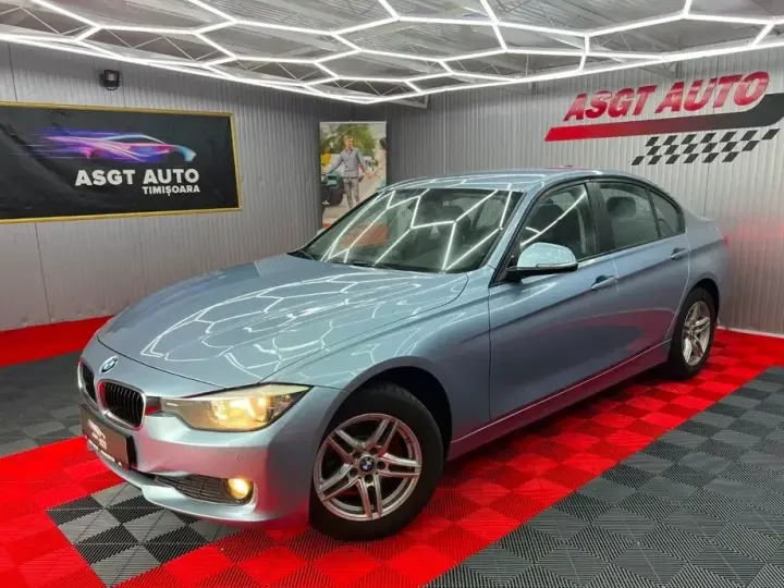BMW Seria 3 F30/F31/F34 316i