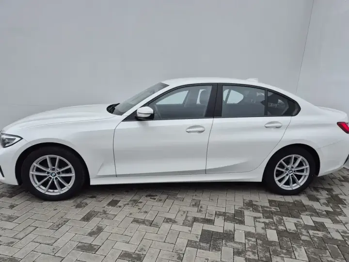 BMW Seria 3 320d xDrive AT MHEV