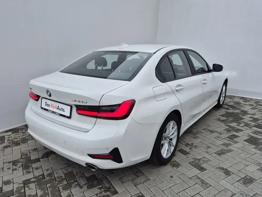BMW Seria 3 320d xDrive AT MHEV — imagine 5
