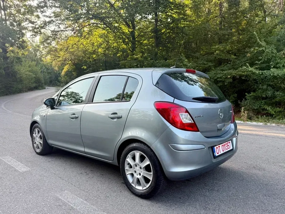 Opel Corsa D 1.3 CDTI Enjoy — imagine 4