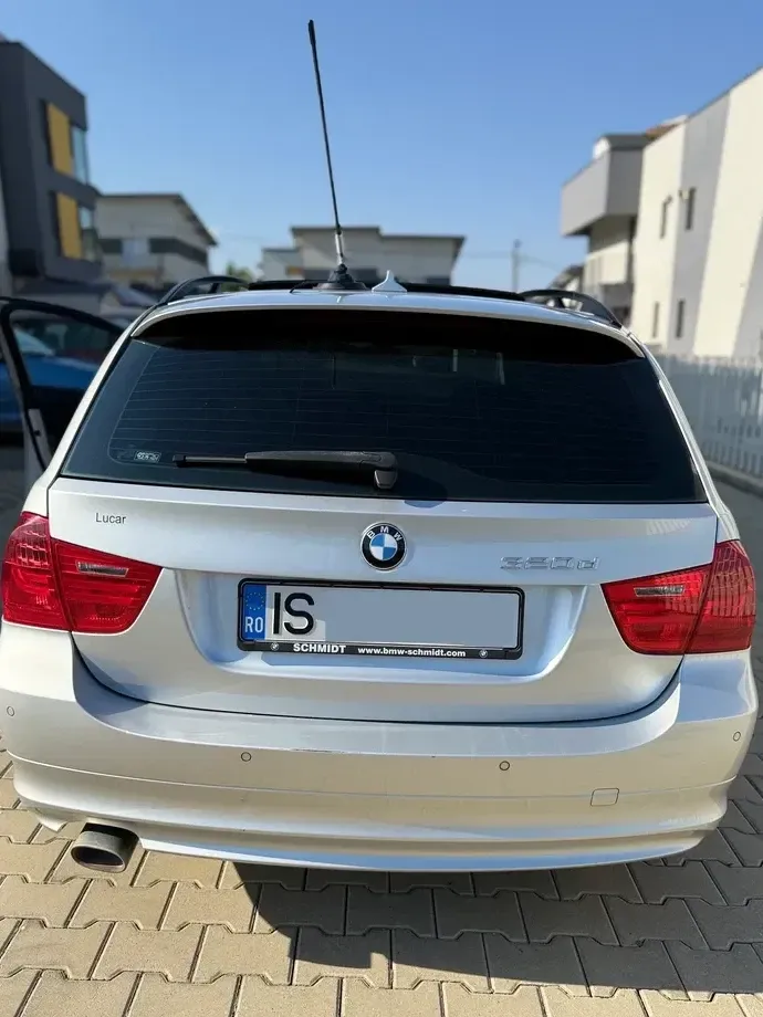 BMW Seria 3 E90/E91/E92/E93 320d — imagine 2