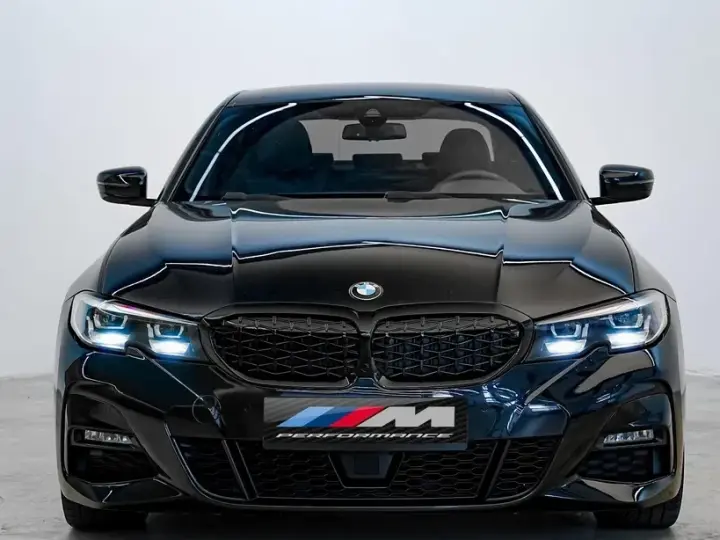 BMW Seria 3 G20/G21 320d xDrive Aut. M Sport