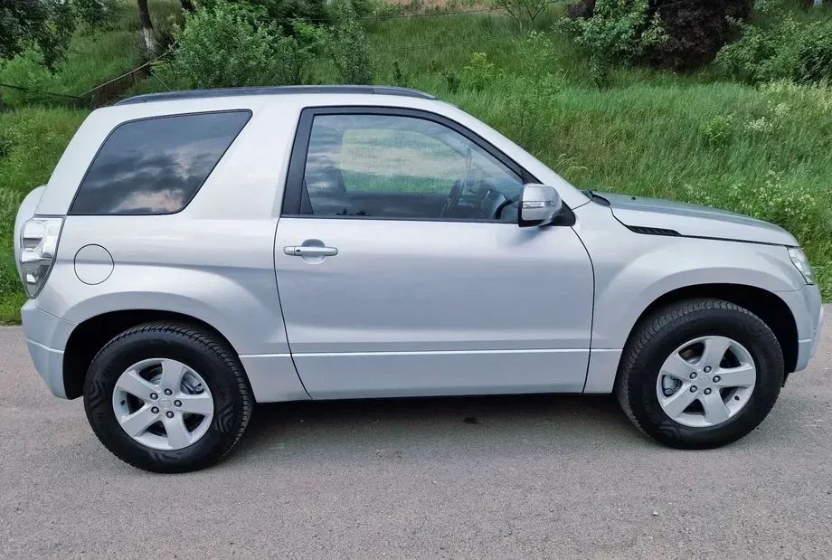 Suzuki Grand Vitara 1.9 DDiS Comfort — imagine 5