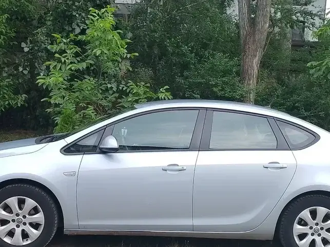 Opel Astra J 1.4 Turbo ECOTEC Drive