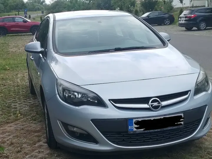 Opel Astra J 1.4 Turbo ECOTEC Drive