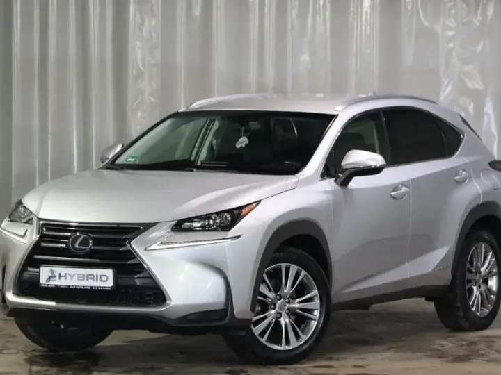 Lexus NX I 300h