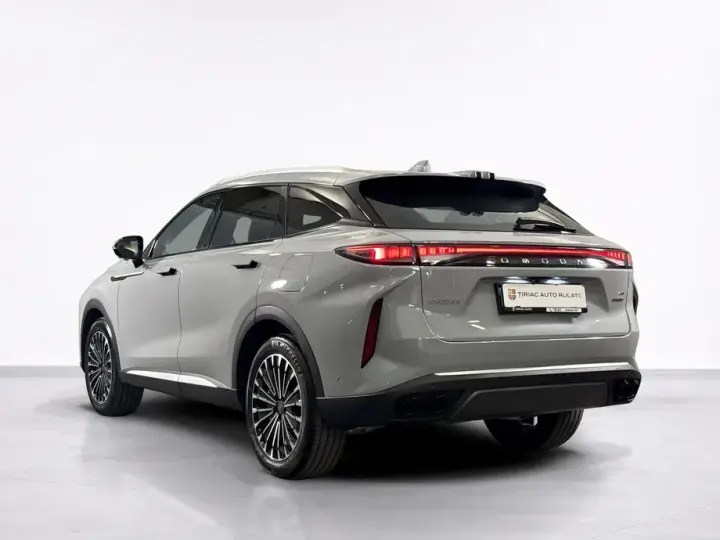 Omoda 9