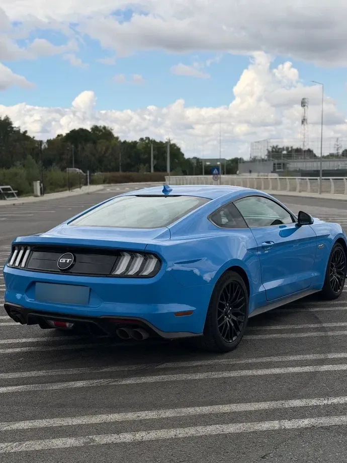 Ford Mustang VI 5.0 V8 GT — imagine 5