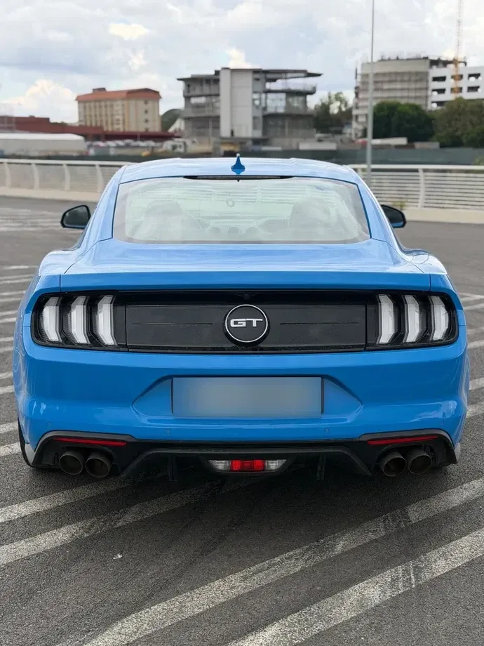 Ford Mustang VI 5.0 V8 GT — imagine 4