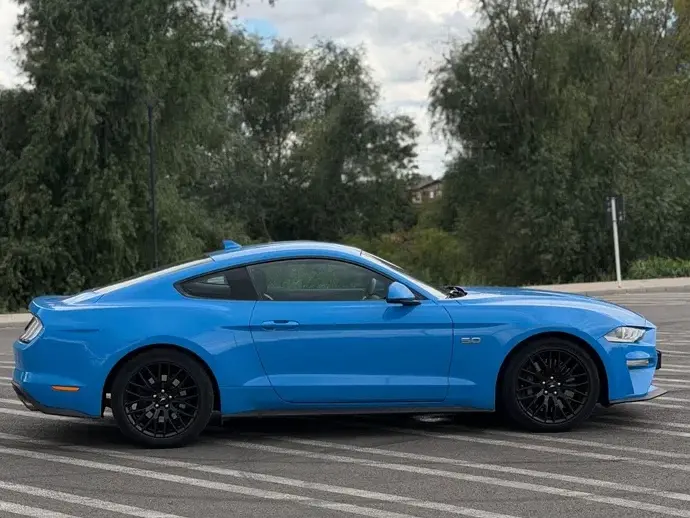Ford Mustang VI 5.0 V8 GT