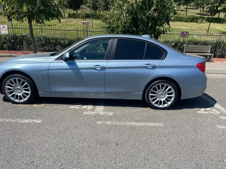 BMW Seria 3 ver-320d