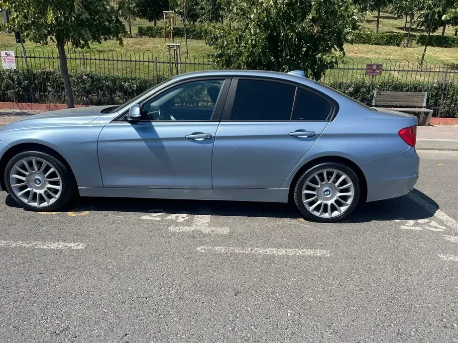 BMW Seria 3 ver-320d — imagine 2