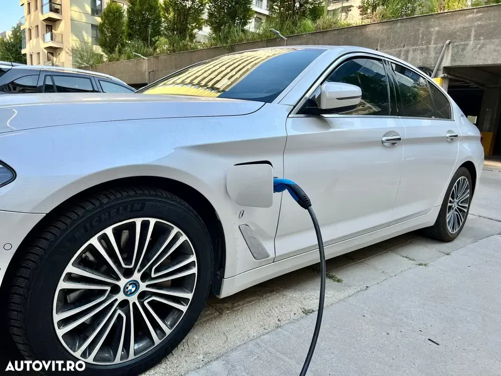 BMW Seria 5 G30/G31 [2017 - Prezent] — imagine 3