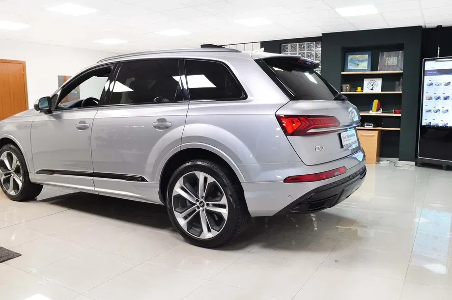 Audi Q7 4M — imagine 5
