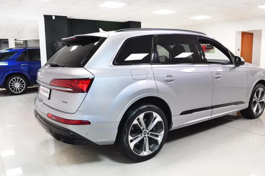 Audi Q7 4M — imagine 4